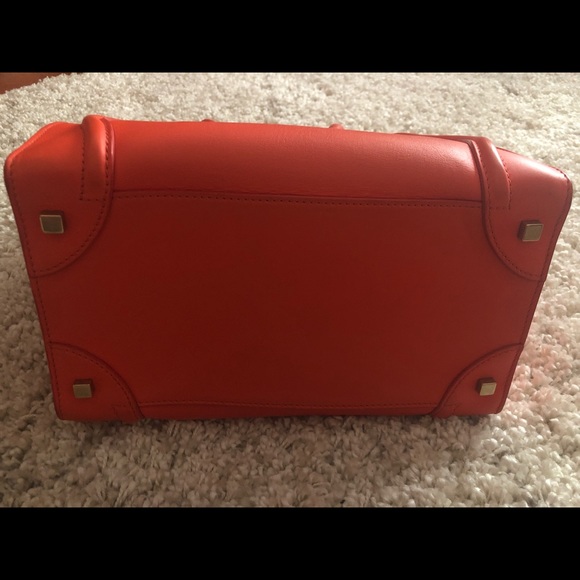 Celine - Picture 4 of 7